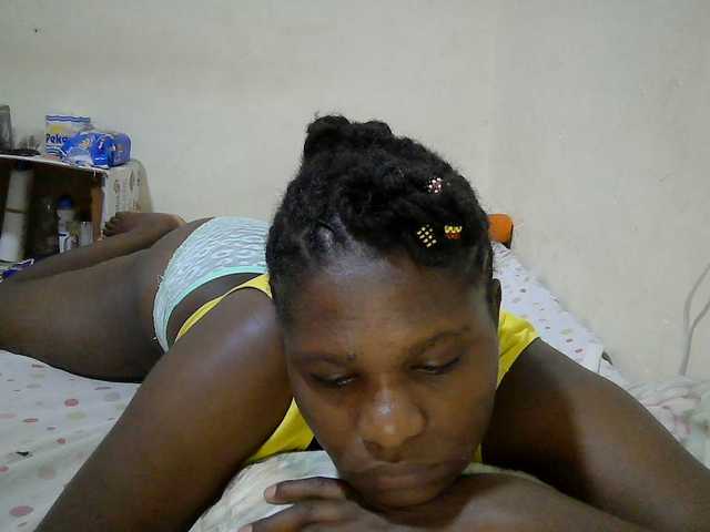 adara-lee live cam on BongaCams