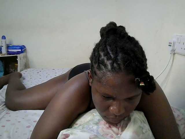 adara-lee live cam on BongaCams