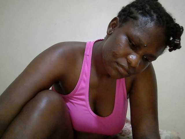 adara-lee live cam on BongaCams