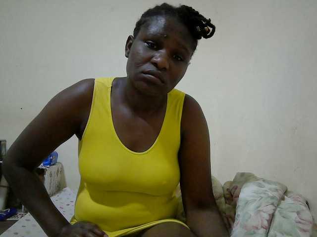 adara-lee live cam on BongaCams