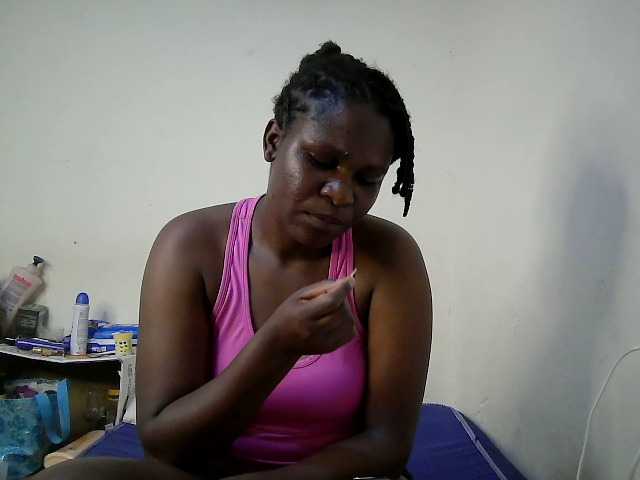 adara-lee live cam on BongaCams