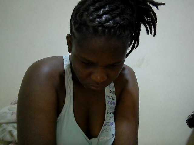 adara-lee live cam on BongaCams