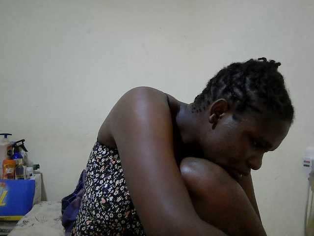 adara-lee live cam on BongaCams