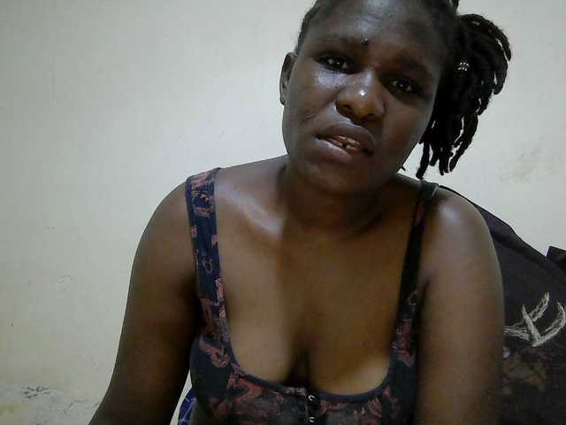 adara-lee live cam on BongaCams