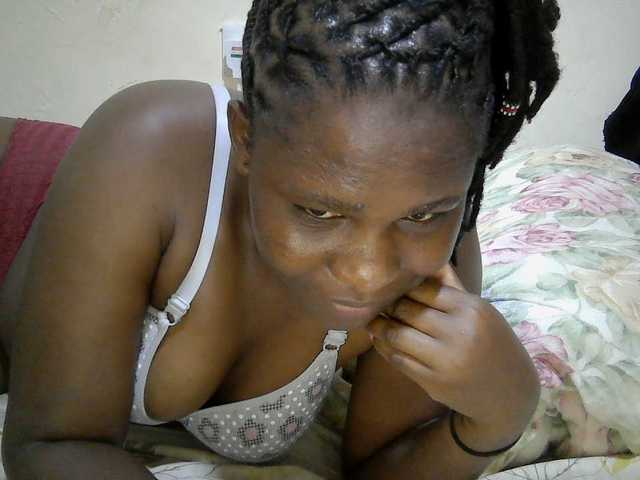 adara-lee live cam on BongaCams