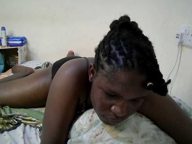 adara-lee live cam on BongaCams