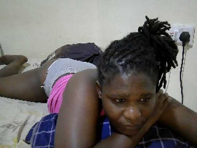 adara-lee live cam on BongaCams