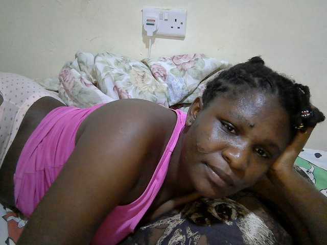 adara-lee live cam on BongaCams