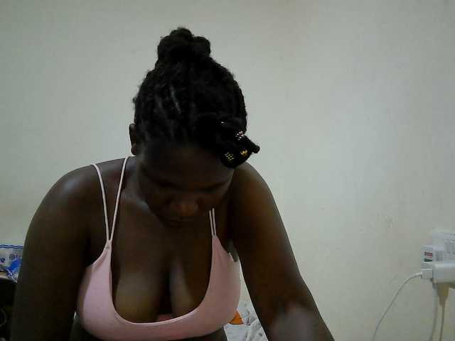 adara-lee live cam on BongaCams
