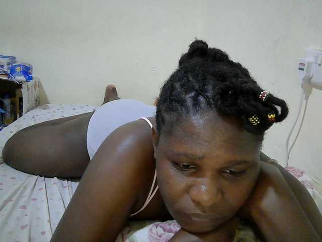 adara-lee live cam on BongaCams