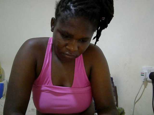 adara-lee live cam on BongaCams
