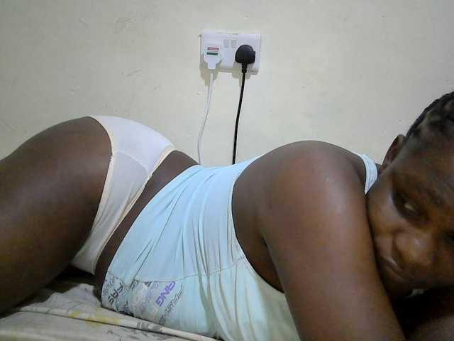 adara-lee live cam on BongaCams