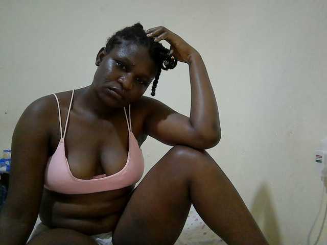 adara-lee live cam on BongaCams