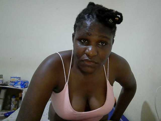 adara-lee live cam on BongaCams