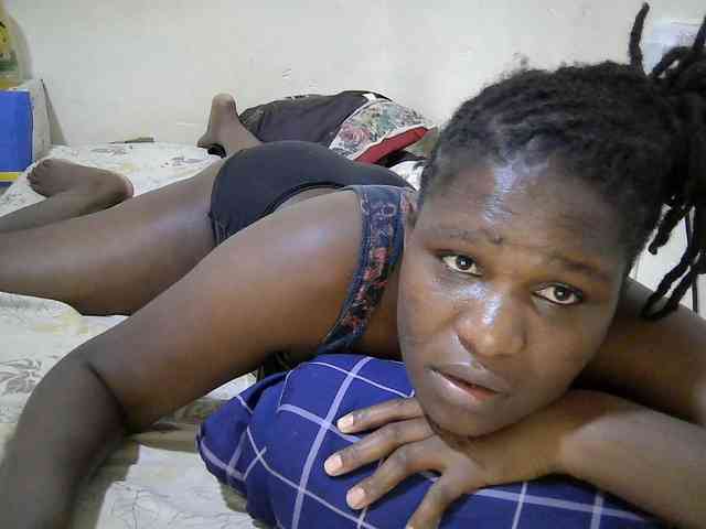 adara-lee webcam