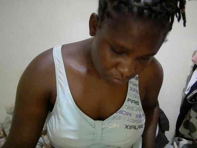 adara-lee webcam