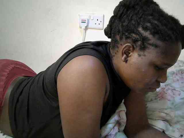 adara-lee webcam