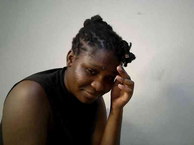 adara-lee webcam
