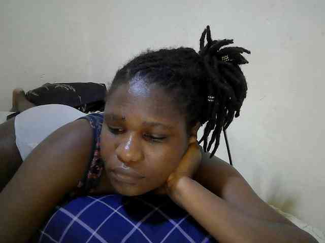 adara-lee webcam