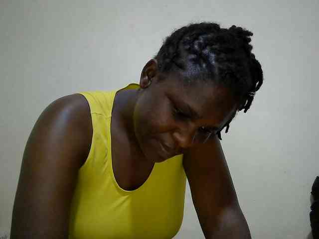 adara-lee webcam