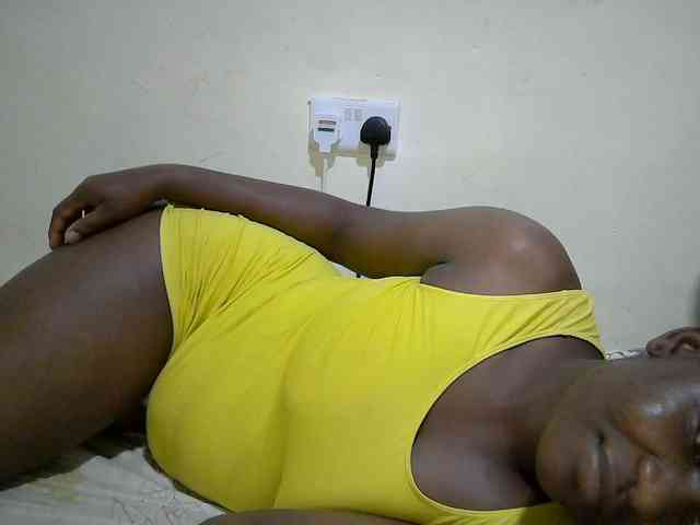 adara-lee webcam