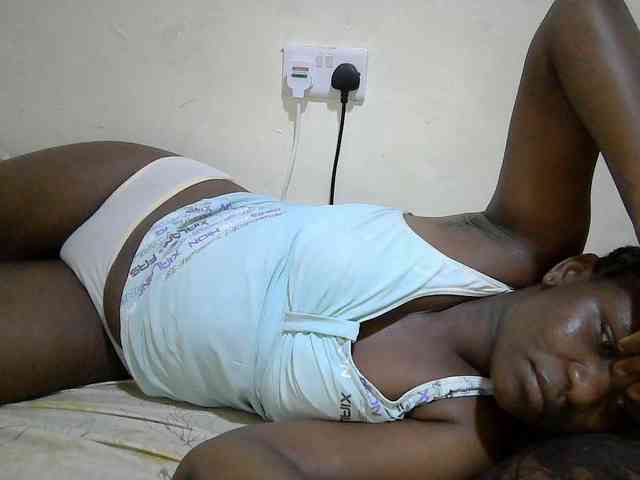 adara-lee webcam