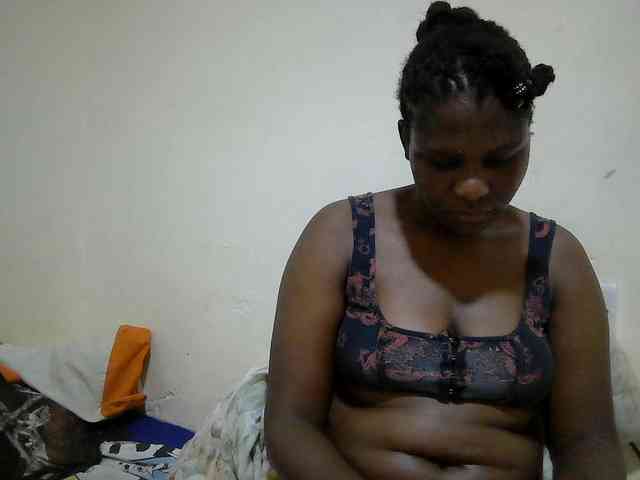 adara-lee webcam