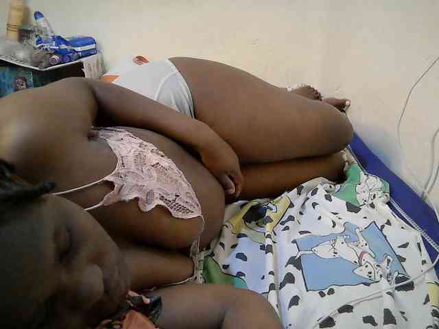 adara-lee webcam