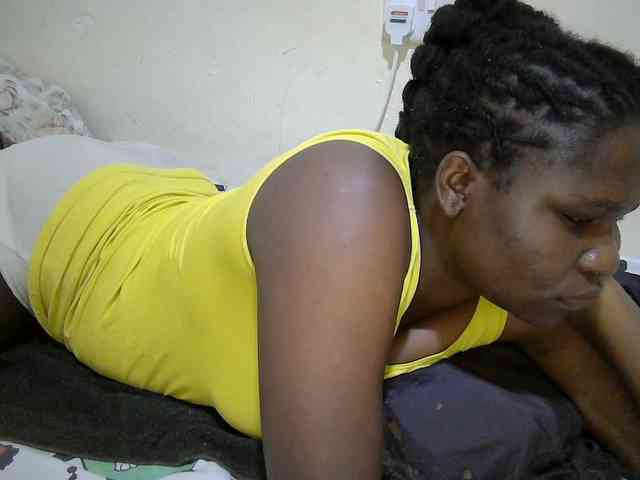 adara-lee webcam