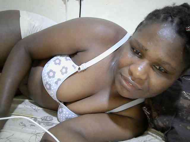 adara-lee webcam