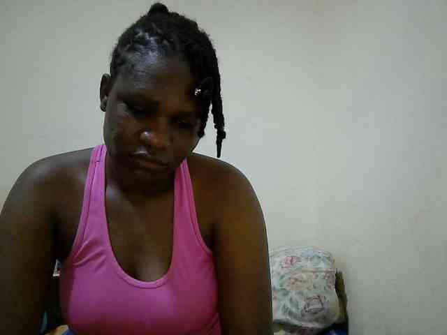 adara-lee webcam