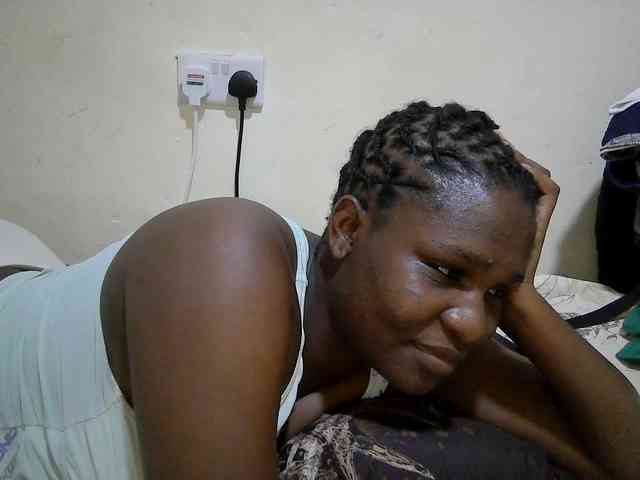 adara-lee webcam