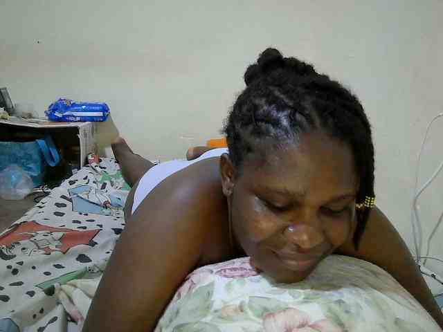 adara-lee webcam