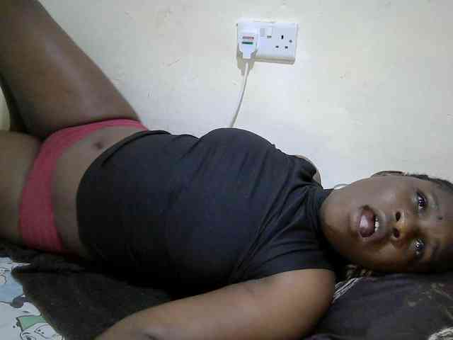 adara-lee webcam