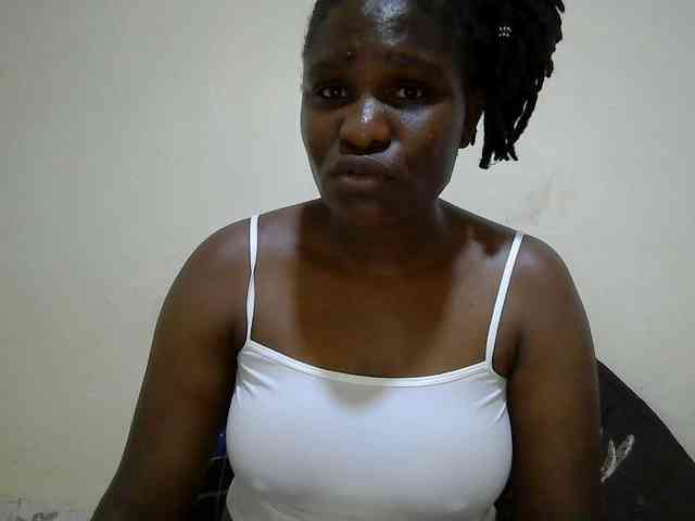 adara-lee webcam