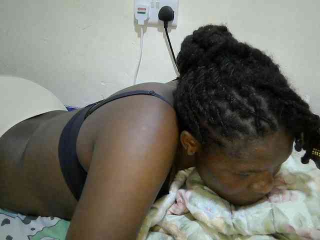 adara-lee webcam