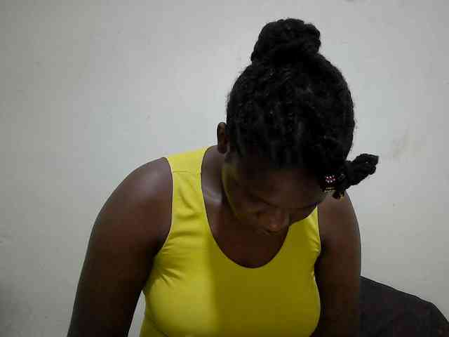 adara-lee webcam