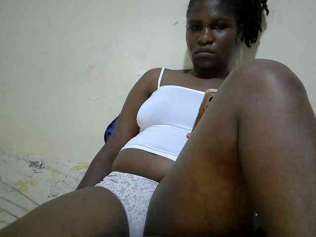 adara-lee webcam