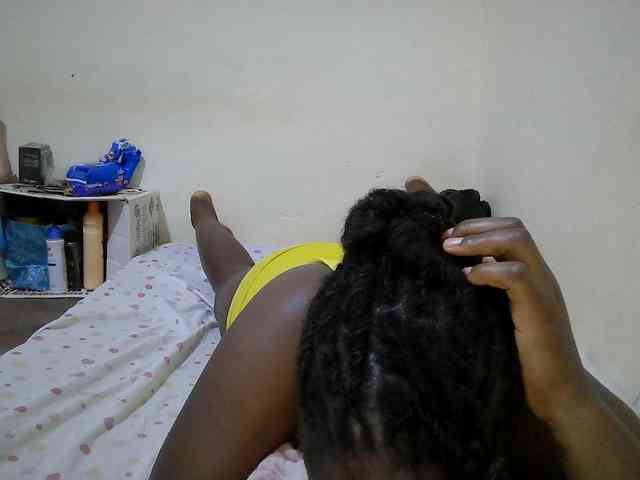 adara-lee webcam
