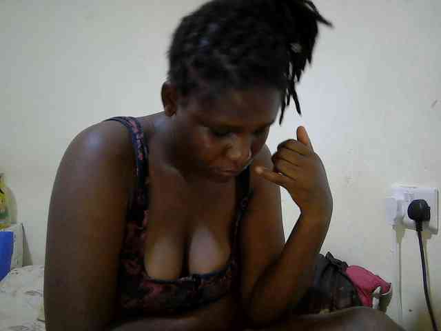 adara-lee webcam