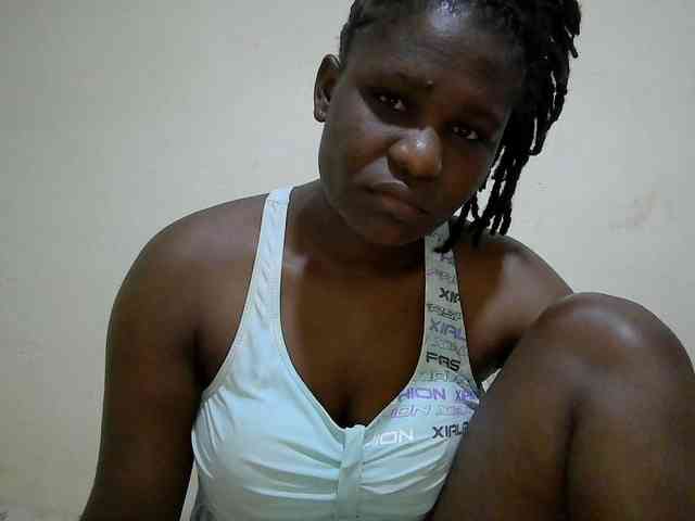 adara-lee Live Webcam on BongaCams