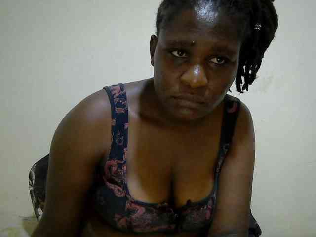 adara-lee webcam