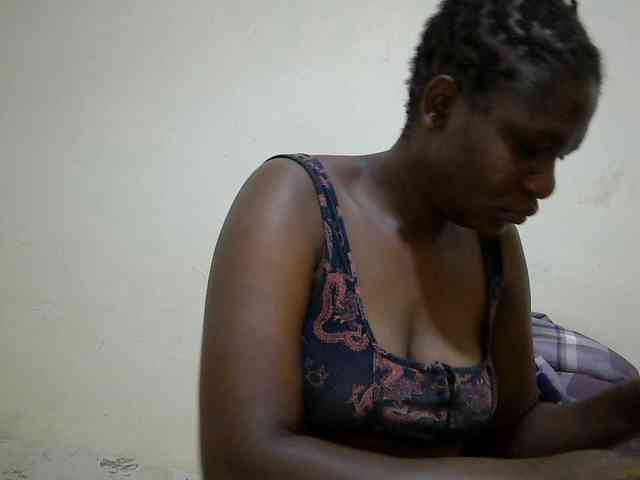 adara-lee webcam