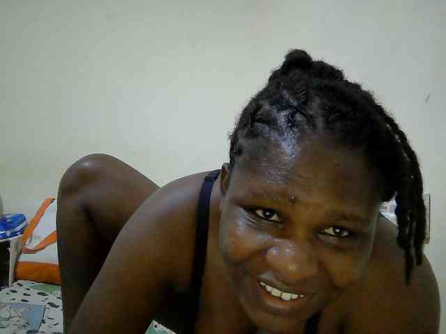 adara-lee webcam
