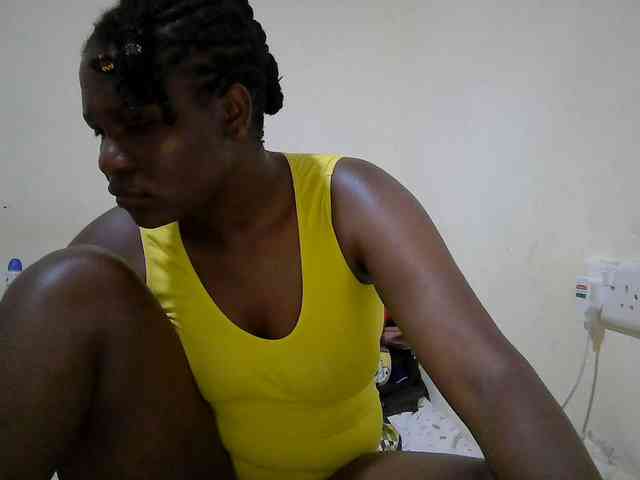 adara-lee webcam