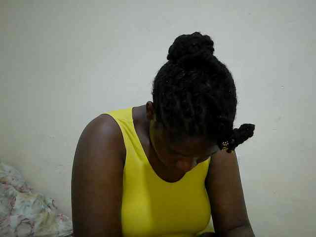 adara-lee webcam