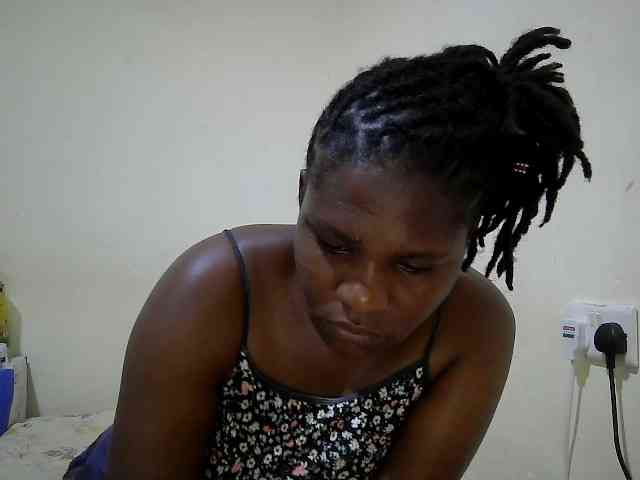 adara-lee