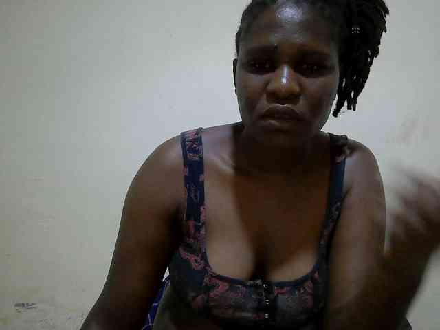adara-lee webcam