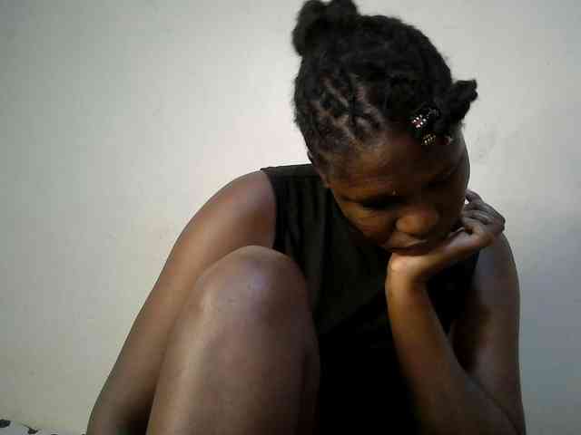 adara-lee webcam