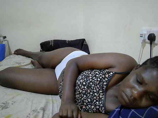 adara-lee webcam